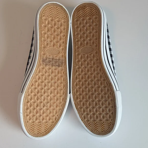 Olivia Miller Black and White Checkered  Lace Up Sneakers Size 9 - Picture 5 of 5